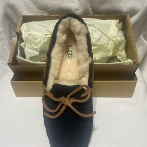 UGG Dakota slippers